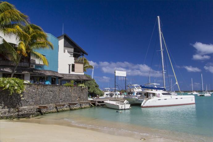 Bleu Azur * Grand Baie